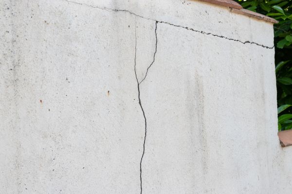 Foundation Crack Patching in Hendersonville