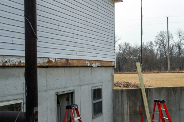 House Foundation Leveling in Hendersonville